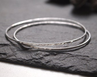 Minimal silver bangles, skinny Argentium silver stacking bangle, hammered thin polished silver stacker bangle, one bangle only