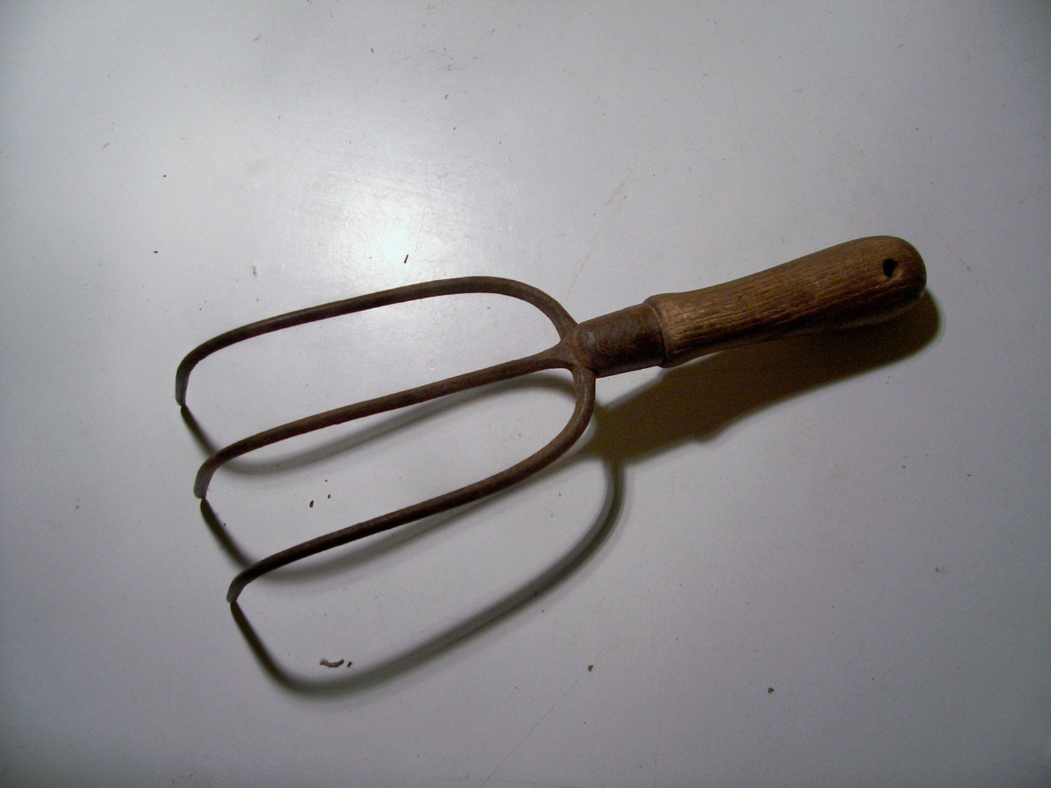 Vintage hardware store nail puller tool