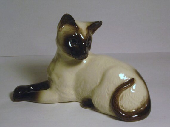 Vintage Beswick Porcelain Figurine Lynx by BrilbunnySelections