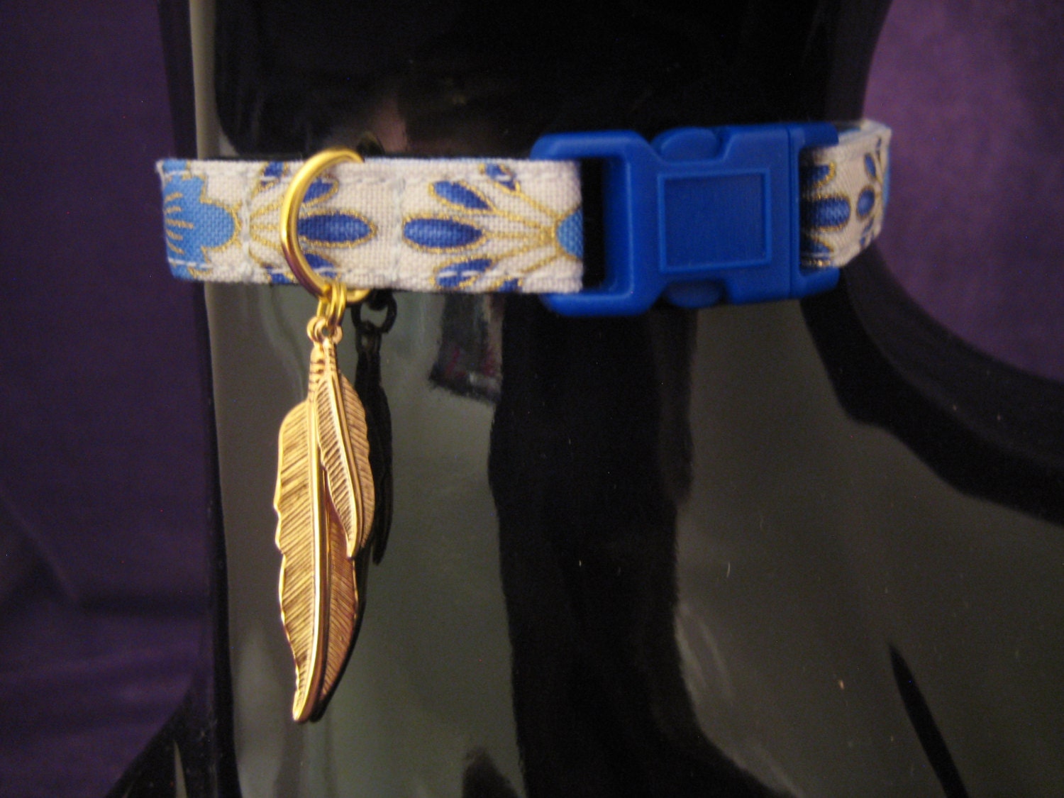 Cat Collar Bastet Egyptian Feather Blue with Gold Metallic