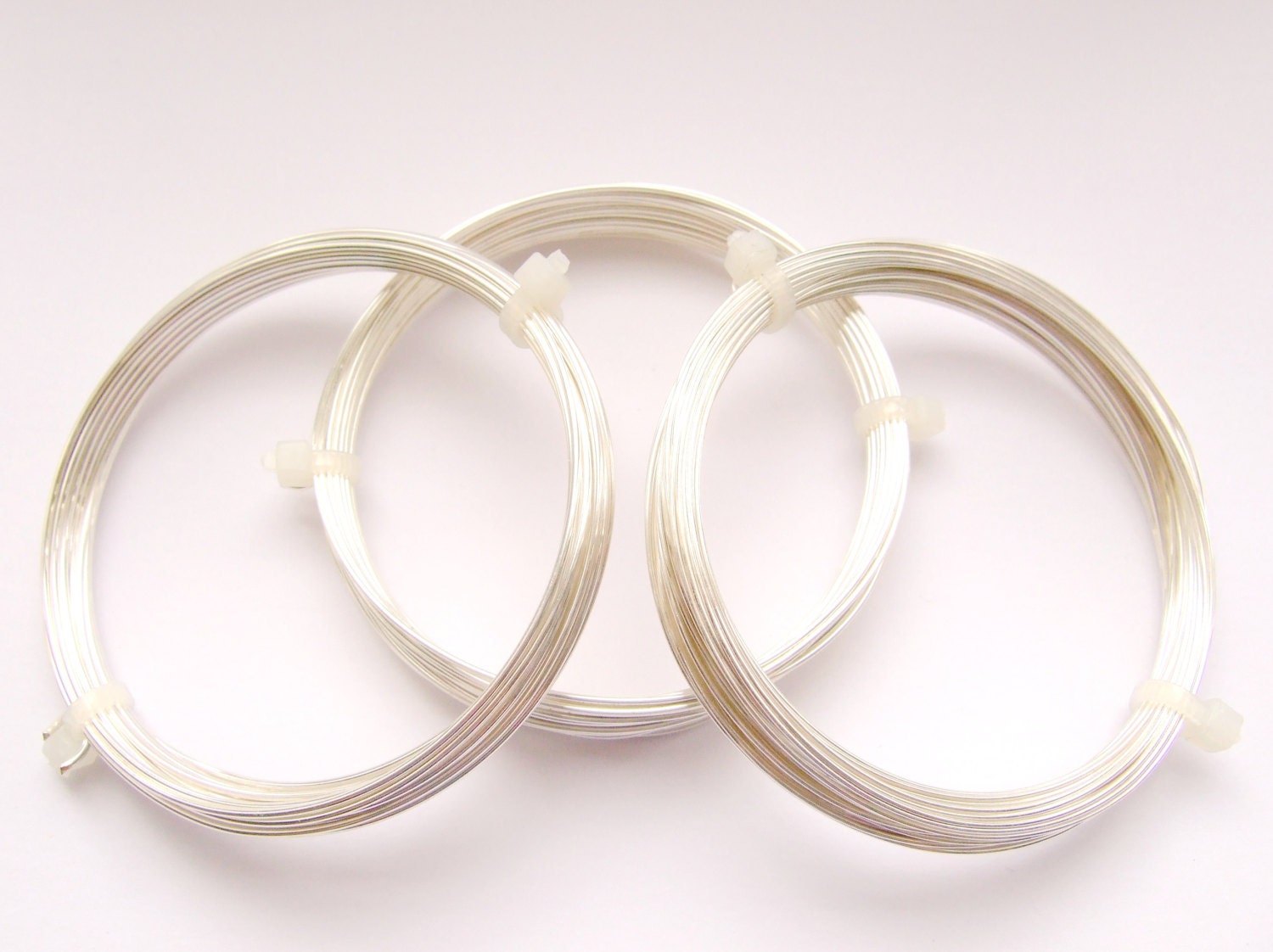 0.8mm Non Tarnish Silver Plated Copper Wire 20 Gauge 6 Metres.