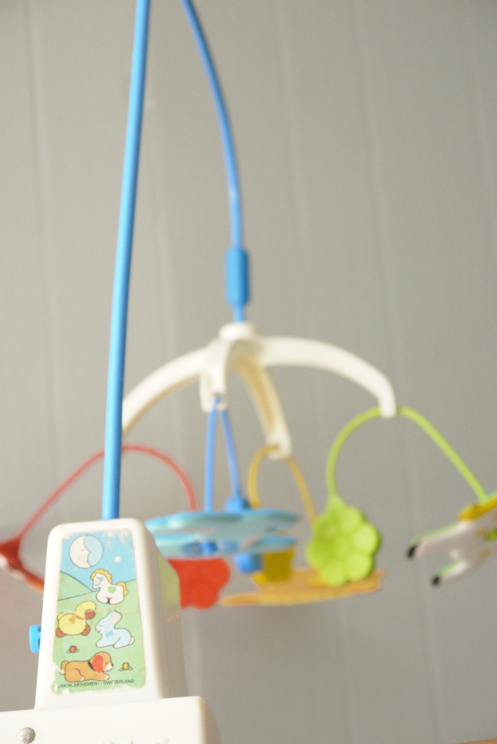 Vintage Fisher Price Spinning Animal Mobile 1982 175