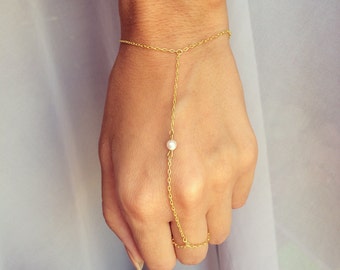 Tiny Pearl Dainty Hand Chain Slave Bracelet, Minimalistic Jewelry
