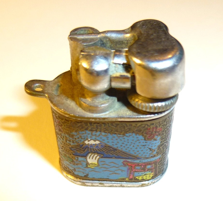 Vintage Pygmy Lighter. Made in Japan. Enamel. by InchMonkey