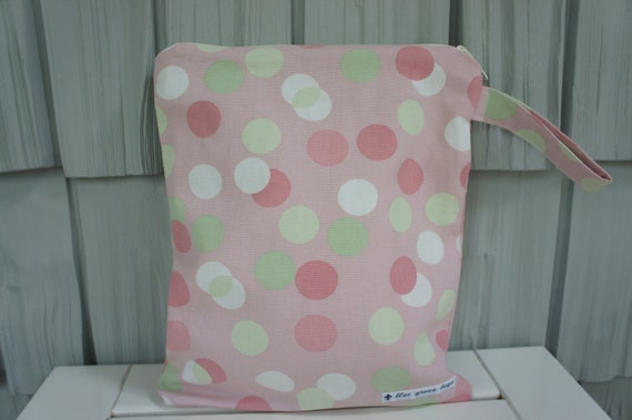 ... Bag - Waterproof Lining - Use for TravelBeachPoolDiaper BagDay