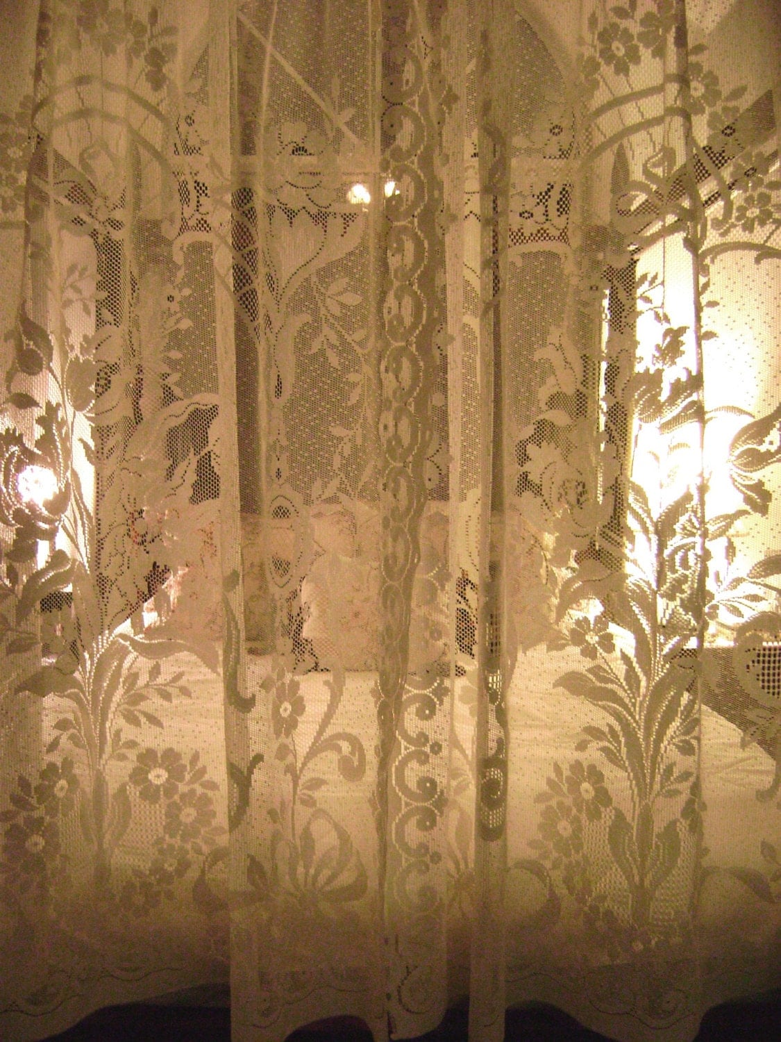 VintajMercantile Vintage Lace Curtains Ecru Floral