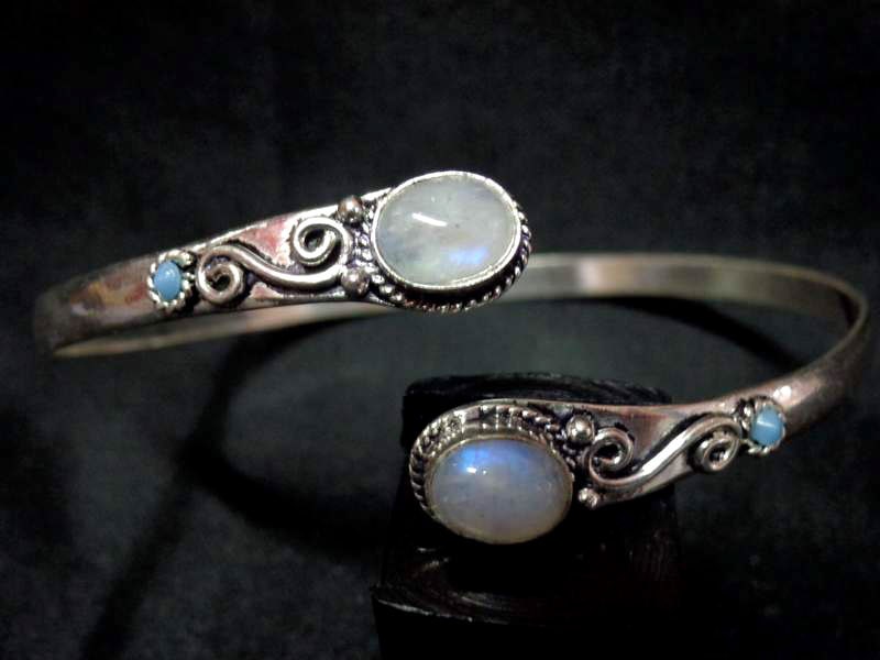 Moonstone armlet silver Arm cuff upper arm cuff by avicraft
