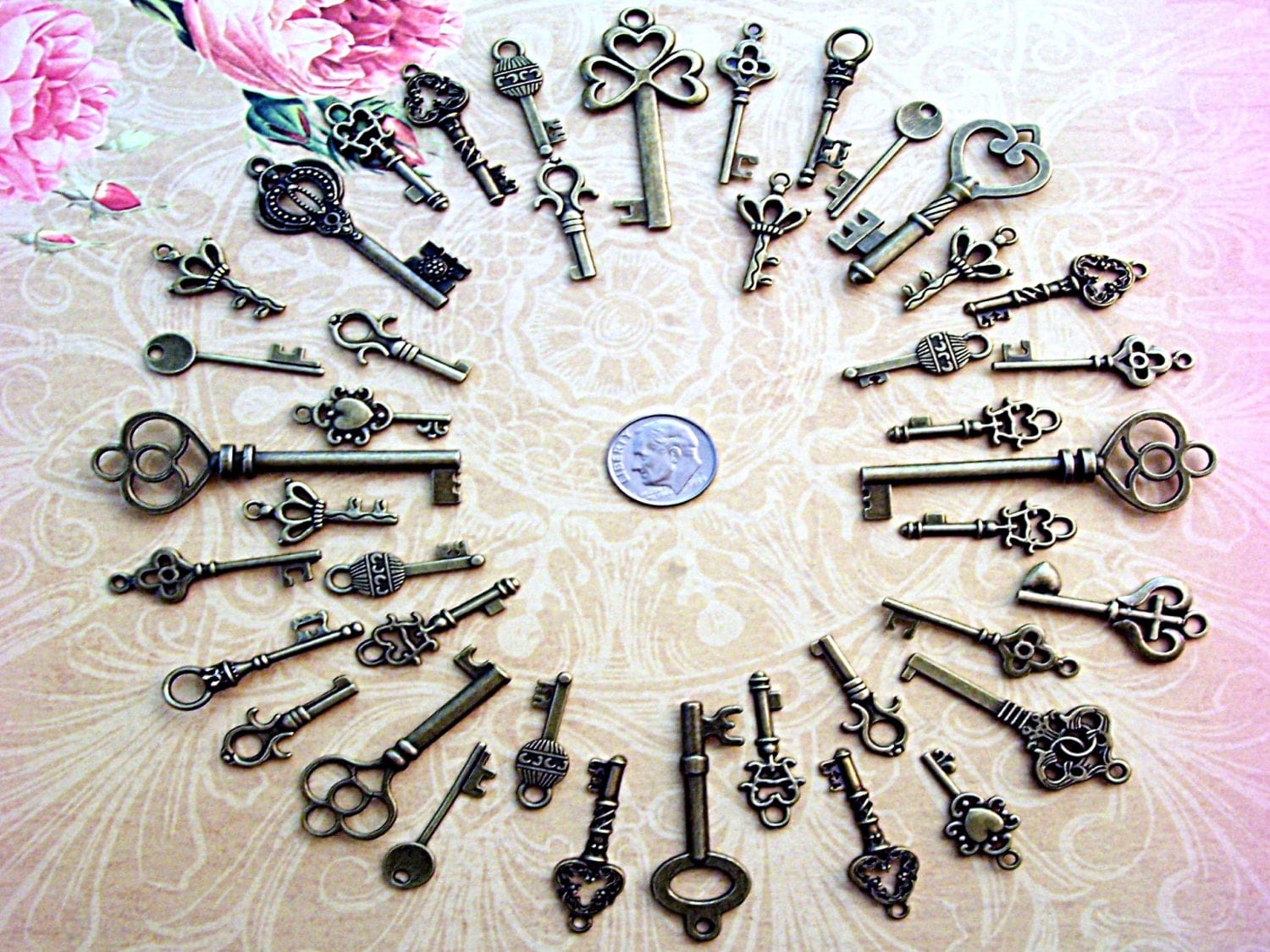 40 Steampunk Skeleton Keys Brass Charms Jewelry Gothic Wedding Beads Supplies Pendant Set Collection Reproduction Vintage Antique Look Craft