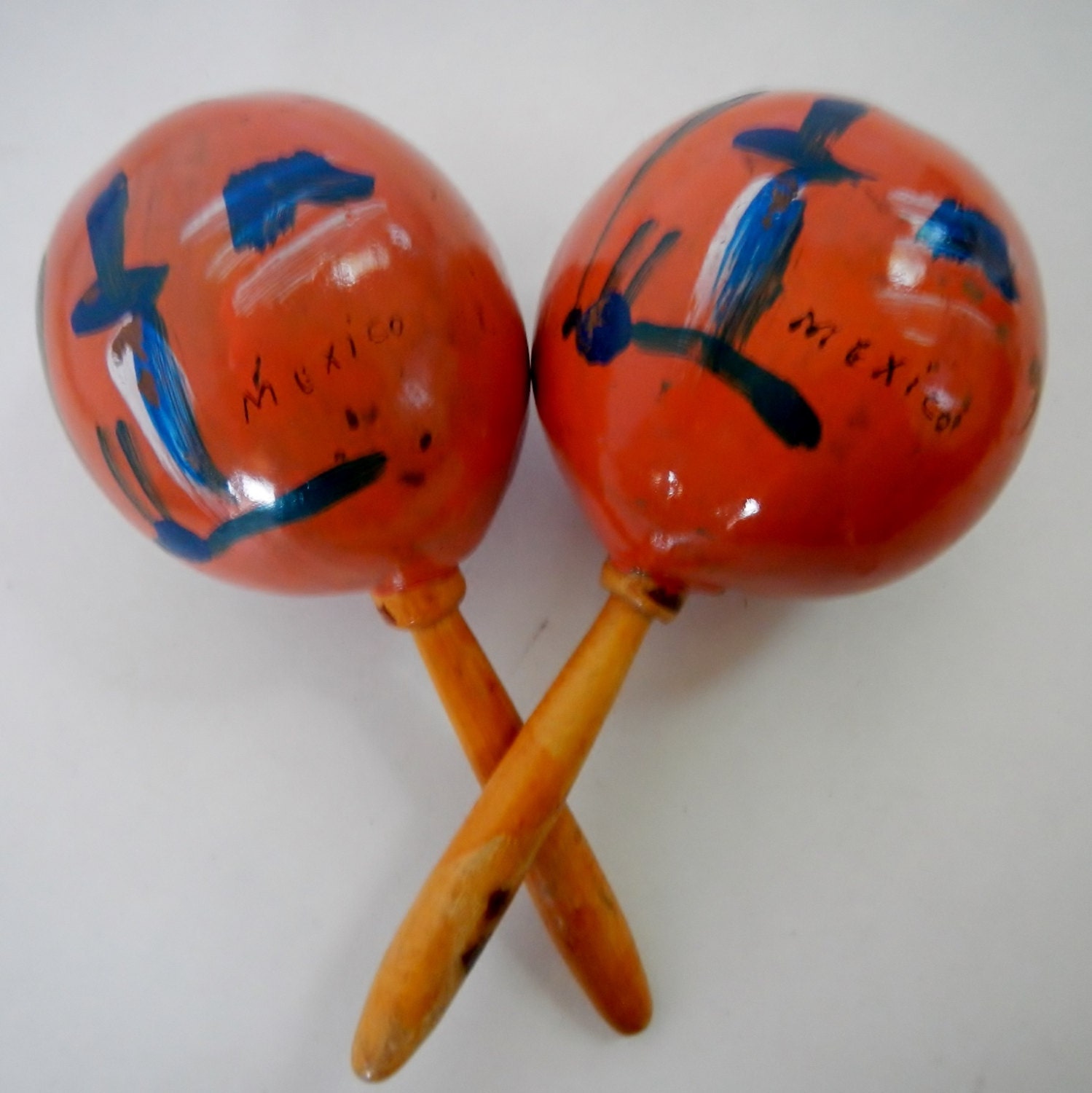 Vintage Pair of Maracas from Mexico souvenir collectible