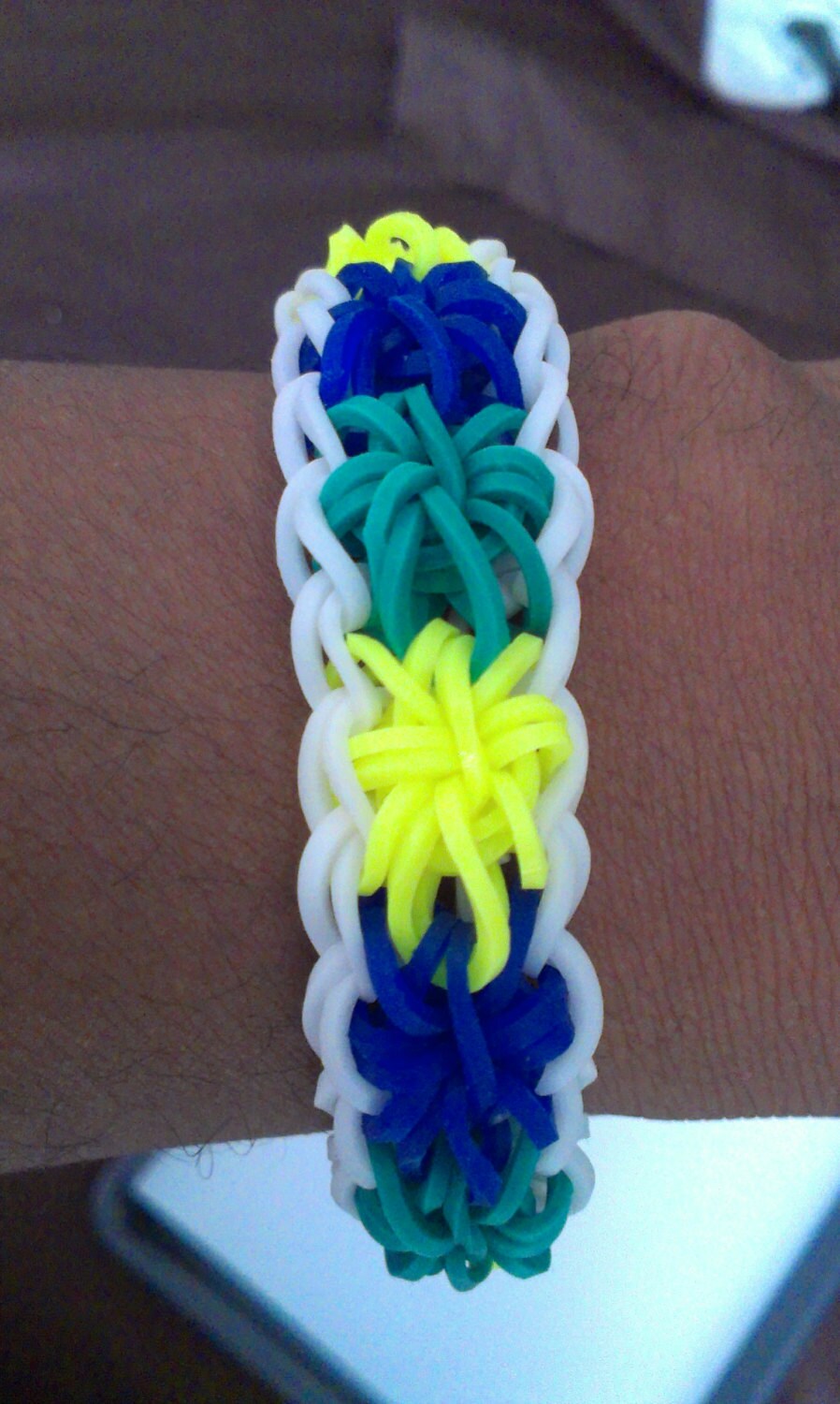 Items similar to 7 inch Starburst Rubber Band Bracelet on Etsy