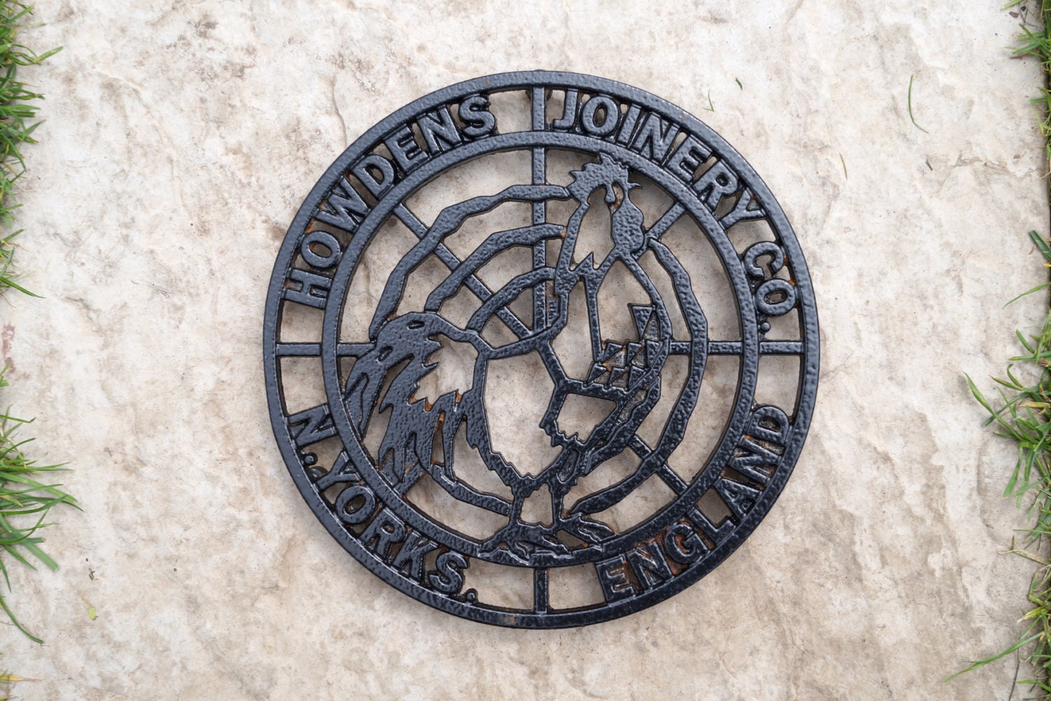 Cast Iron Trivet from Howdens Joinery Co N.Yorks Egland