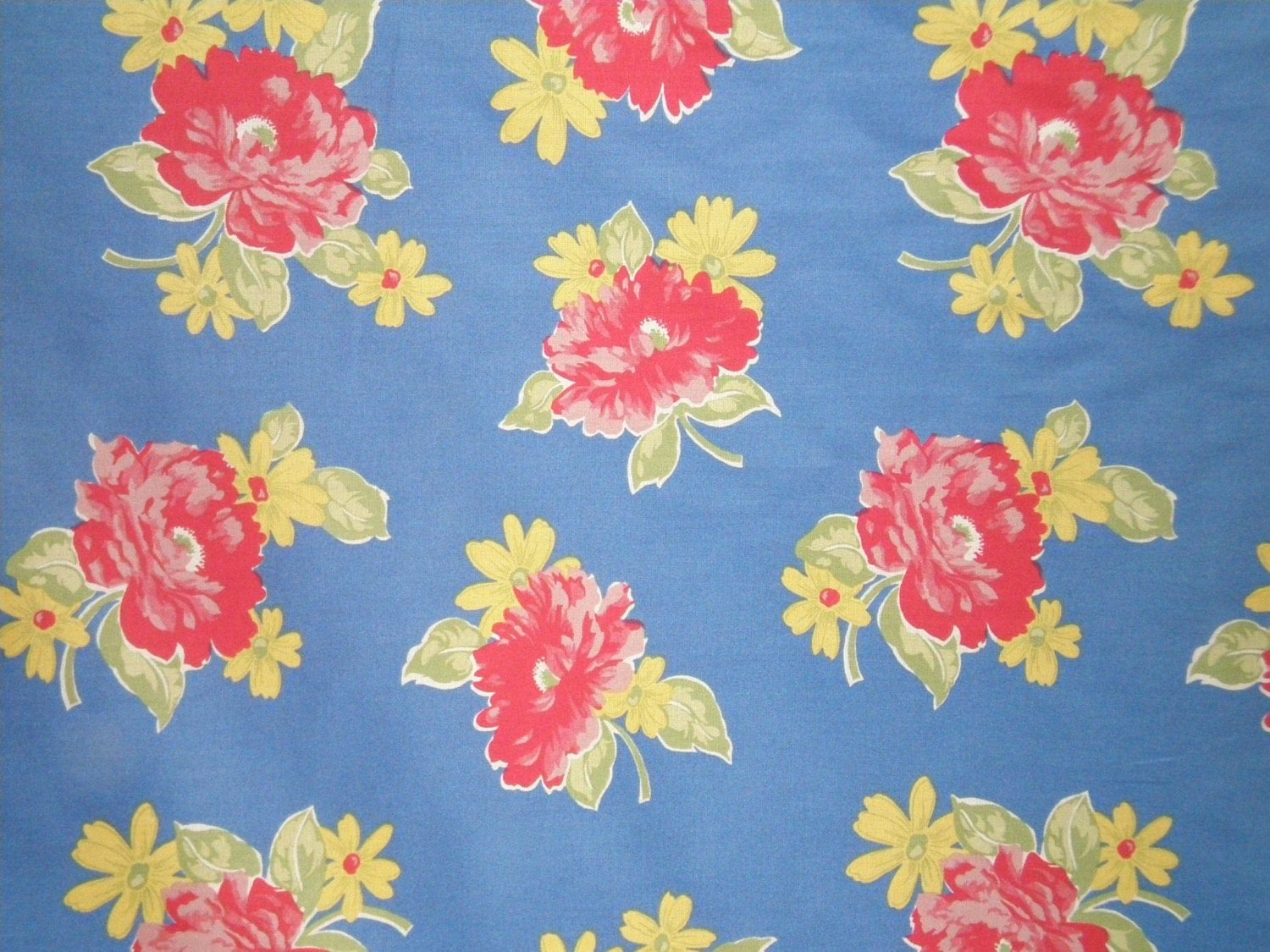 Vintage 1940's Reproduction Fabric By The 1/2 Half Yard
