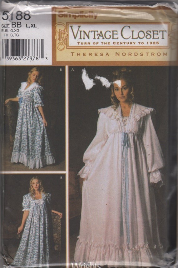 Simplicity 5188 Misses VICTORiAN Nightgown Robe Pattern Turn