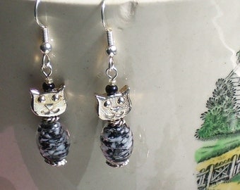 Black and White Glass and Silver Cat Earrings
