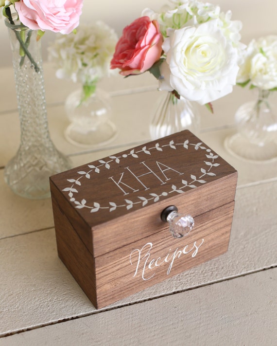 Personalized Wood Recipe Box Monogrammed Bridal Shower Gift (Item number MMHDSR10022) by braggingbags