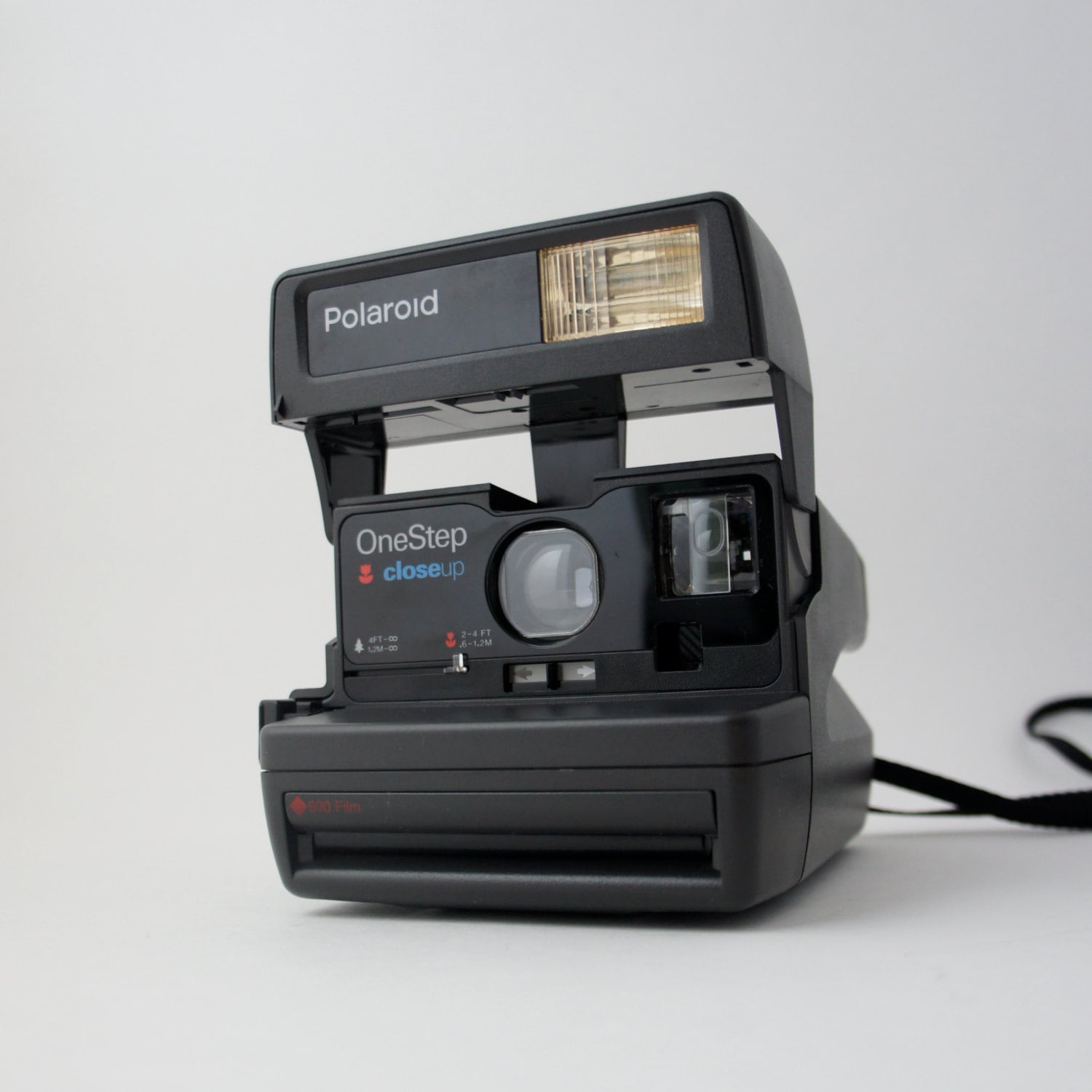 Polaroid Onestep Close-up 600 Instant Film Camera