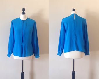 vintage 1980s PETITE NOTIONS blue pleated front blouse. UK 10-12