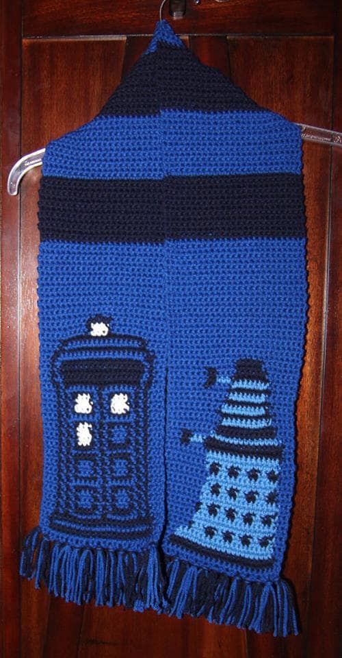 Doctor Who TARDIS Dalek Scarf Pattern