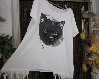 White Fringed Top with Painted Cat Print, Vintage - Large