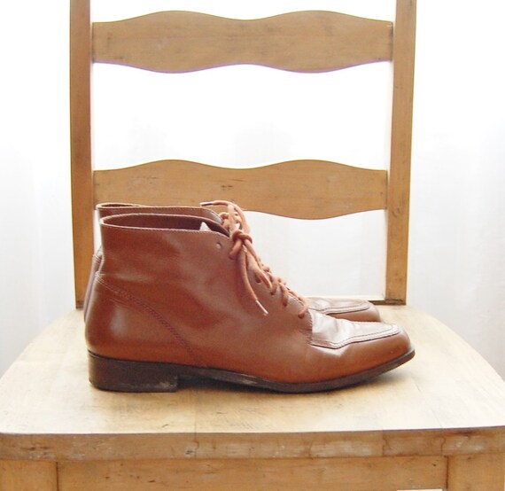 Vintage Nine West Leather Cognac Oxford Ankle Boots by LeelueDrew