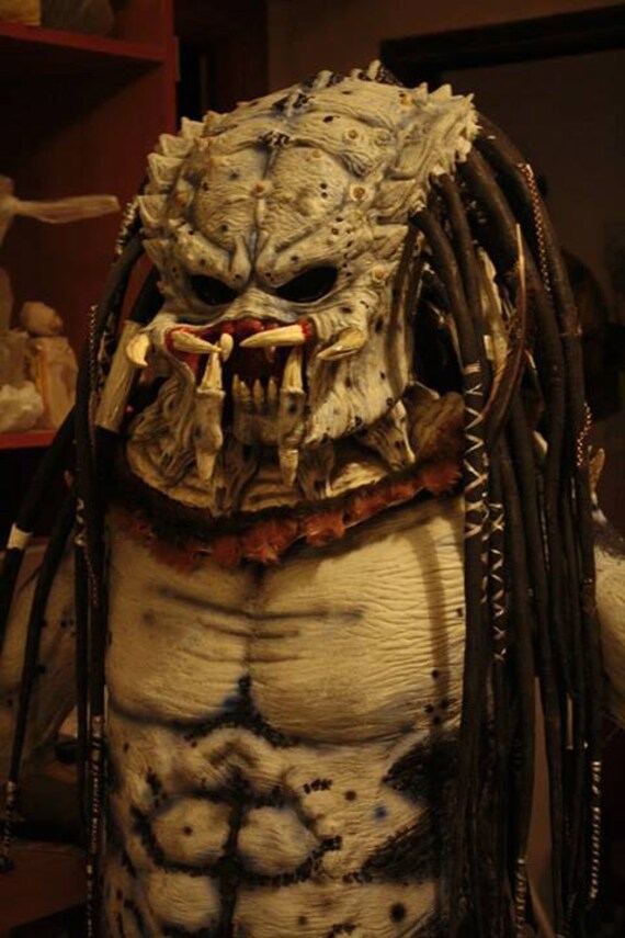 Predator mask