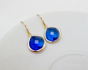 gold cobalt blue earrings , gold blue drop earrings , blue bridesmaids earrings , wedding jewelry , bridesmaids gifts , cobalt blue dangle