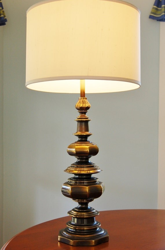 Hollywood Regency Brass Lamp Brass Table by CobblestonesVintage
