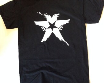 Infamous Second Son Karma playstation 4 themed Vinyl Pressed T-shirt