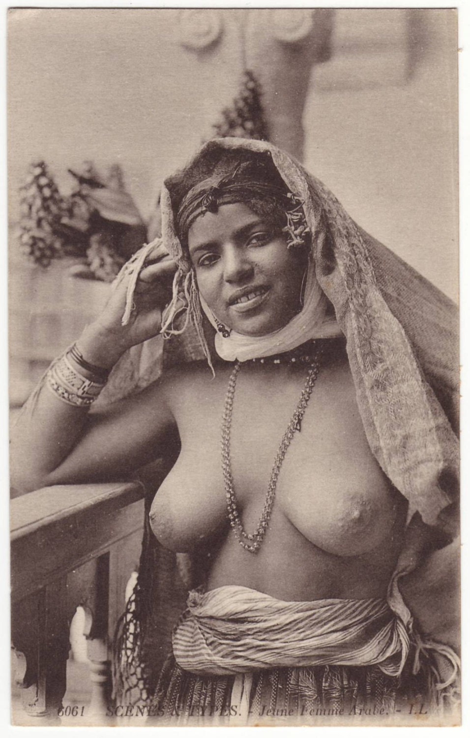 Arab Nude Women 20