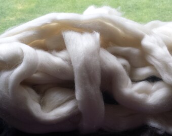 CRAZY Cashmere 100 percent White Roving Combed Top spinning fiber fibre