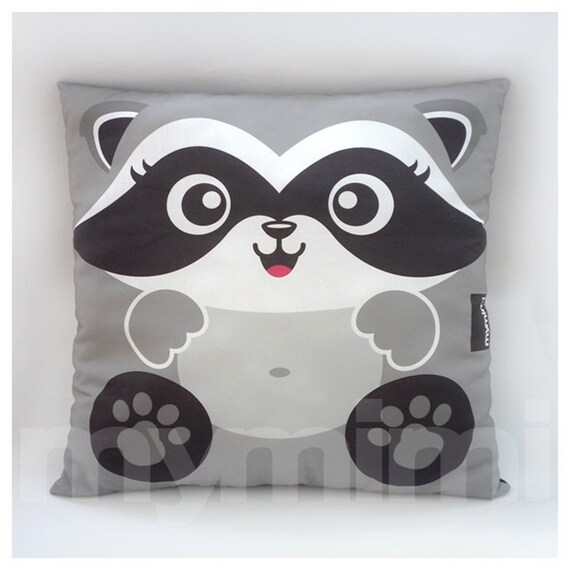 pillow pet raccoon