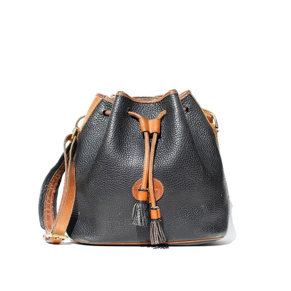 vintage DOONEY and BOURKE leather bucket bag