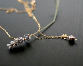 l'enfant - modern gold and pearl necklace by elephantine
