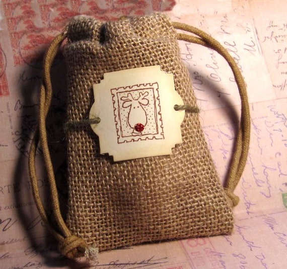 Items similar to Set of 10 - Burlap favor bags - Christmas favor bags