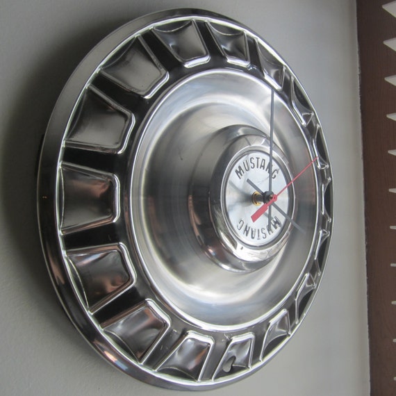 1970 Ford Mustang Hubcap Clock no.2235 by 8milecreekdesigns