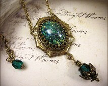 Renaissance Necklace, Emerald Jewel Necklace, Tudor Costume, Garb, Medieval Wedding, Ren Faire, Renaissance Pendant Necklace, Ready to Ship