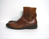 vintage mens boots. brown leather ankle boots. buckled boots. 10.5