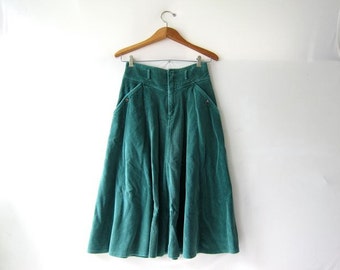 Vintage Green Corduroy Skirt. Liz Claiborne Skirt. Pocket skirt. Boho ...