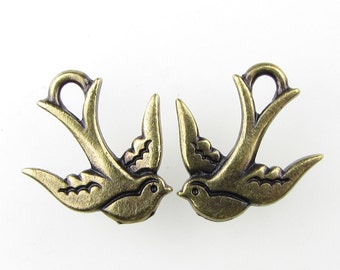 TierraCast Swallow Charm Antiqued Brass Ox Flying Bird Drop 18mm chm0327 (2)
