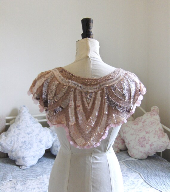 Dusky pink sequin flapper beaded capelet.