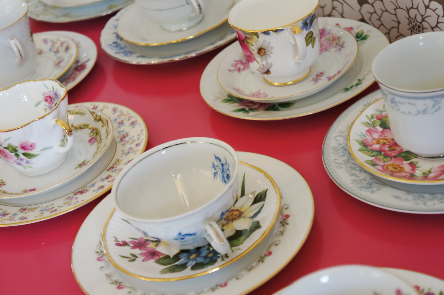 Vintage China Dessert Plate and Tea Cup Set for Four Tea