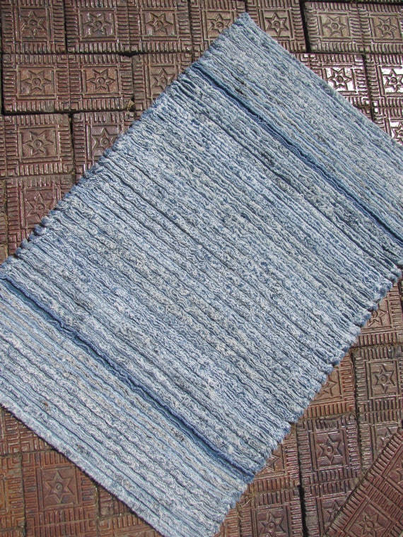 Farm House SUPER SOFT Denim Chenille throw rug / 24 x 36