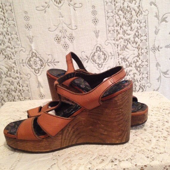 Items similar to 1970s vintage, burnt orange leather, platform wedge, t- strap sandals women's 7 