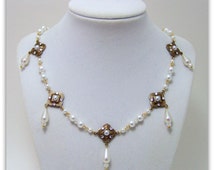 Medieval Necklace - Renaissance Necklace - Medieval Jewelry - Renaissance Jewelry, Tudor Jewelry, Tudor Necklace, Anne Boleyn, The Tudors