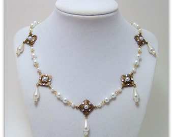 Medieval Necklace - Renaissance Necklace - Medieval Jewelry - Renaissance Jewelry, Tudor Jewelry, Tudor Necklace, Anne Boleyn, The Tudors