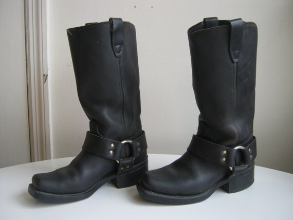motorcycle boots with thick sole