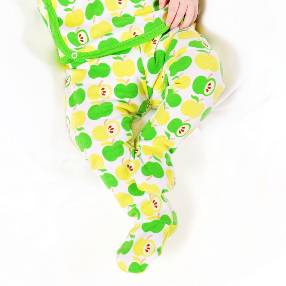 Footie leggings pattern // pdf download // Preemie to 3T