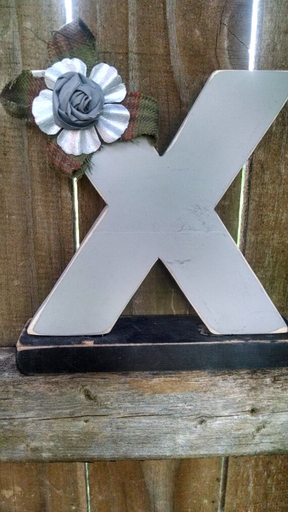 Shabby chic letter X shelf sitter
