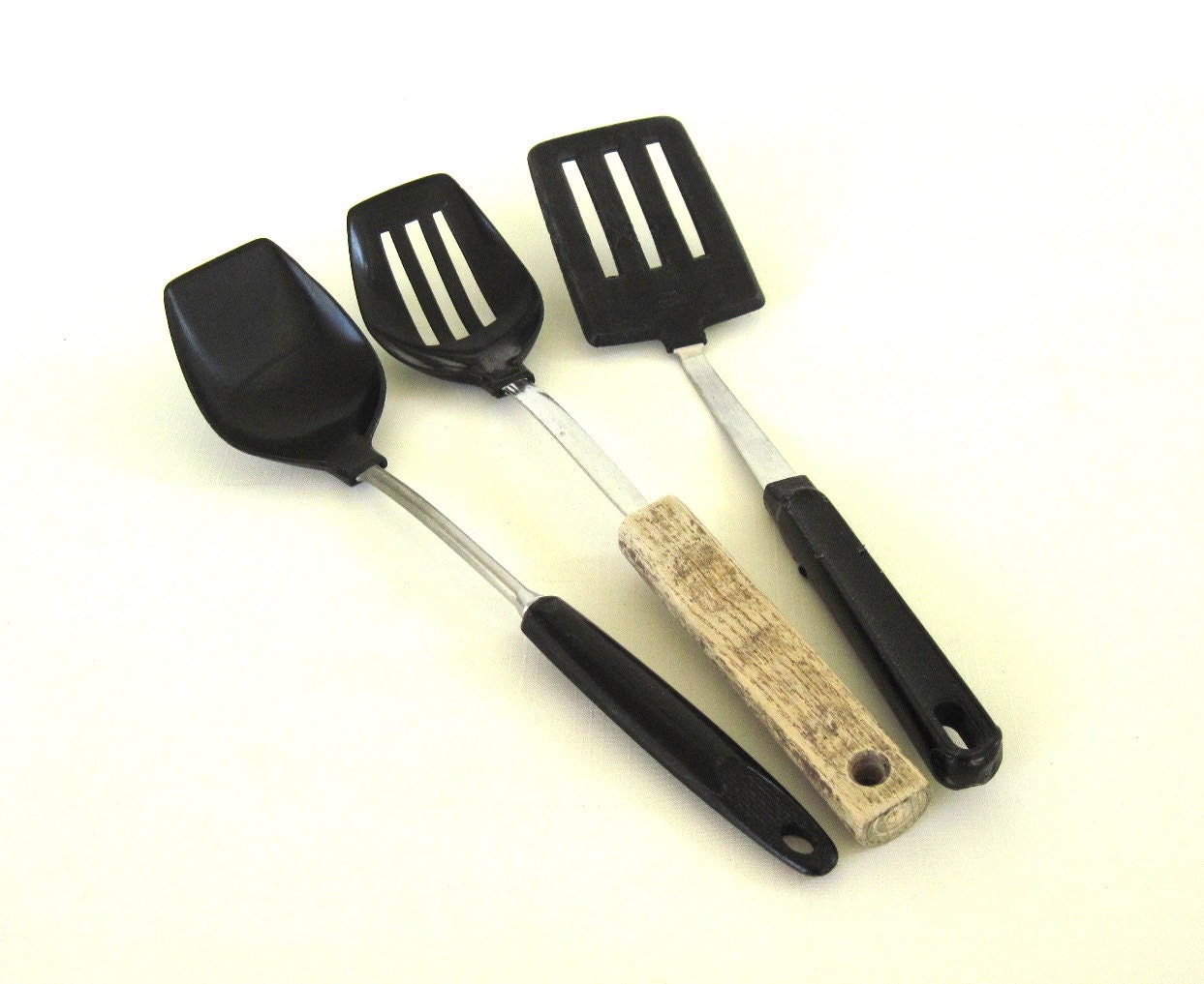 ekco kitchen utensils        
        <figure class=