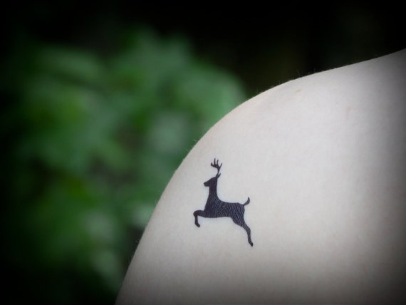 Articles similaires à Tatouage temporaire - tatouage cerf ...
